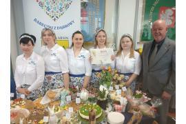 <b>GM. KARSIN. II Pomorski Stół Wielkanocny – `Babeczki z Dąbrowy` reprezentowały gminę Karsin i Powiat Kościerski (ZDJĘCIA)</b>